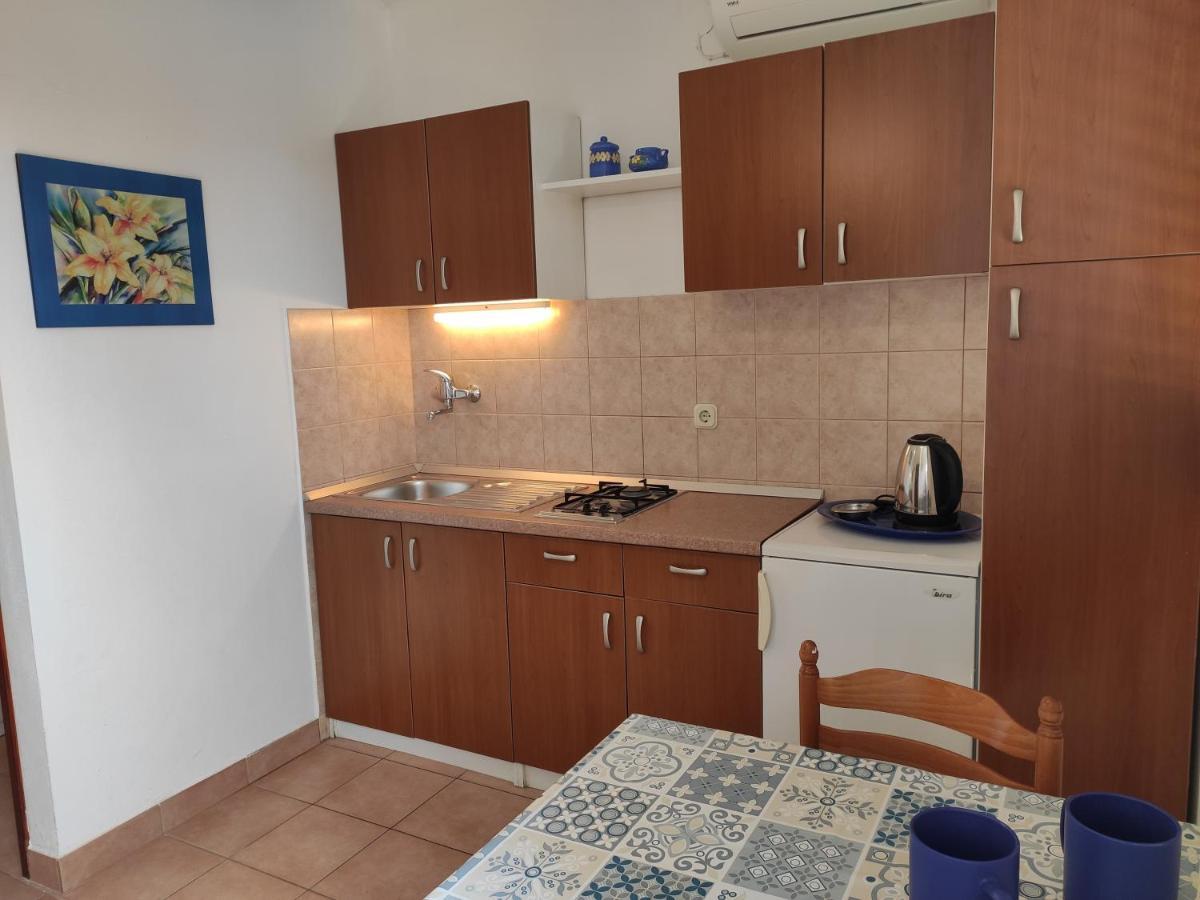 Apartments With A Parking Space Novalja, Pag - 6552 Exterior photo
