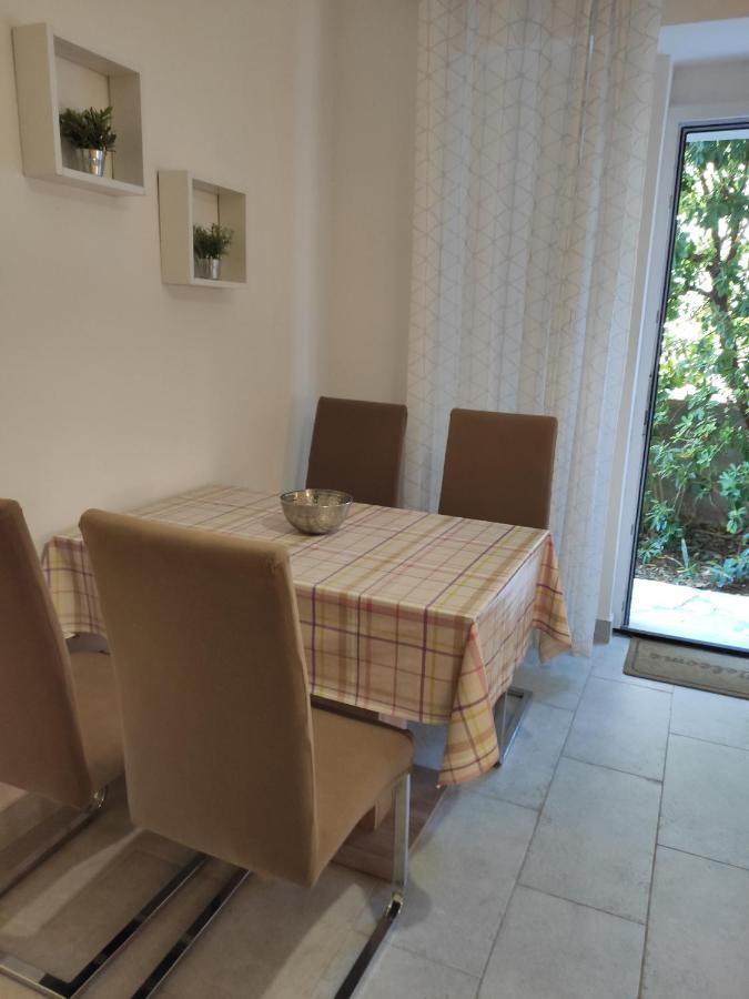 Apartments With A Parking Space Novalja, Pag - 6552 Exterior photo